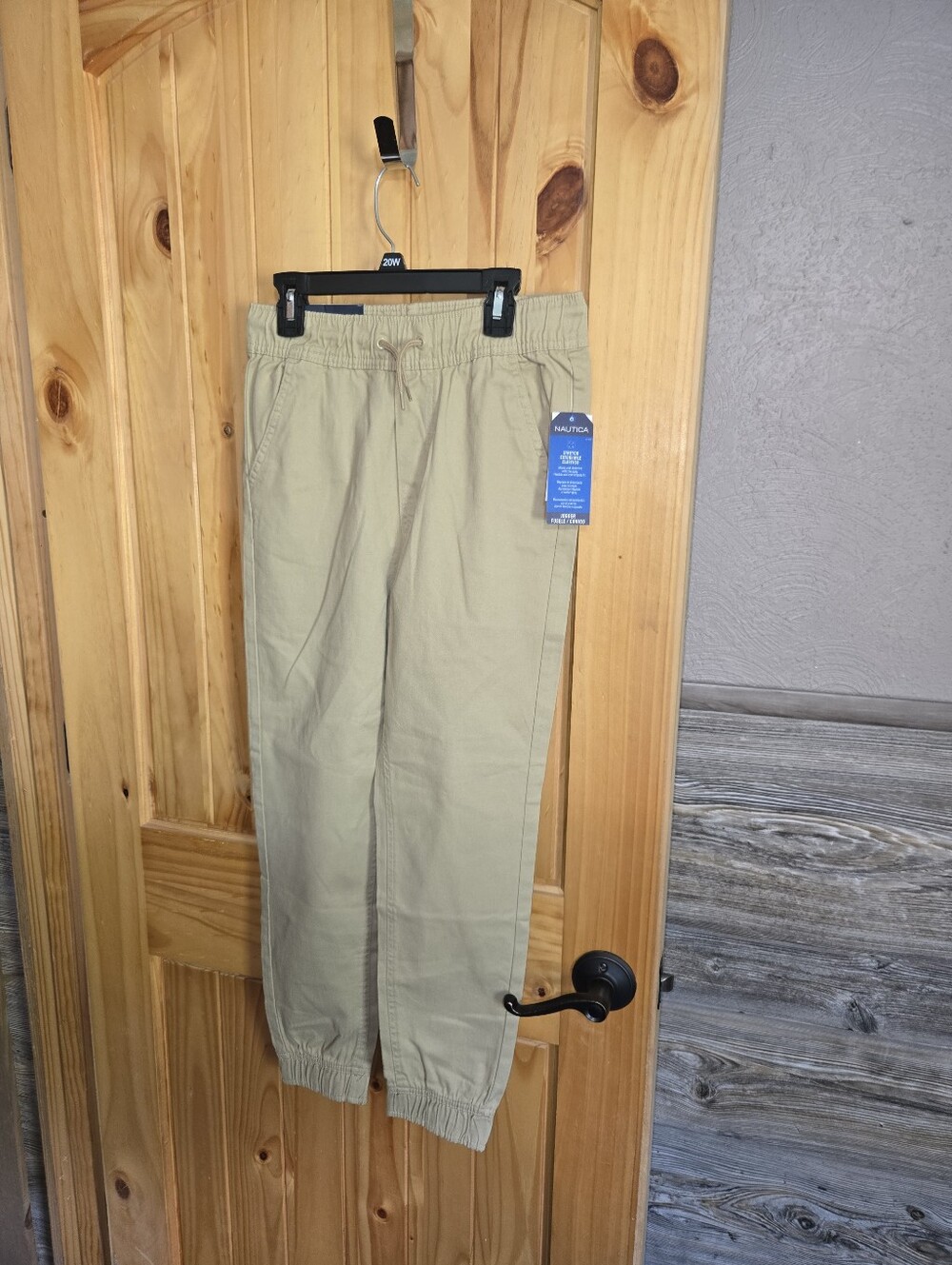 NWT Nautica Boys School Uniform Khaki Stretch Jogger Pants Size M (10-12)